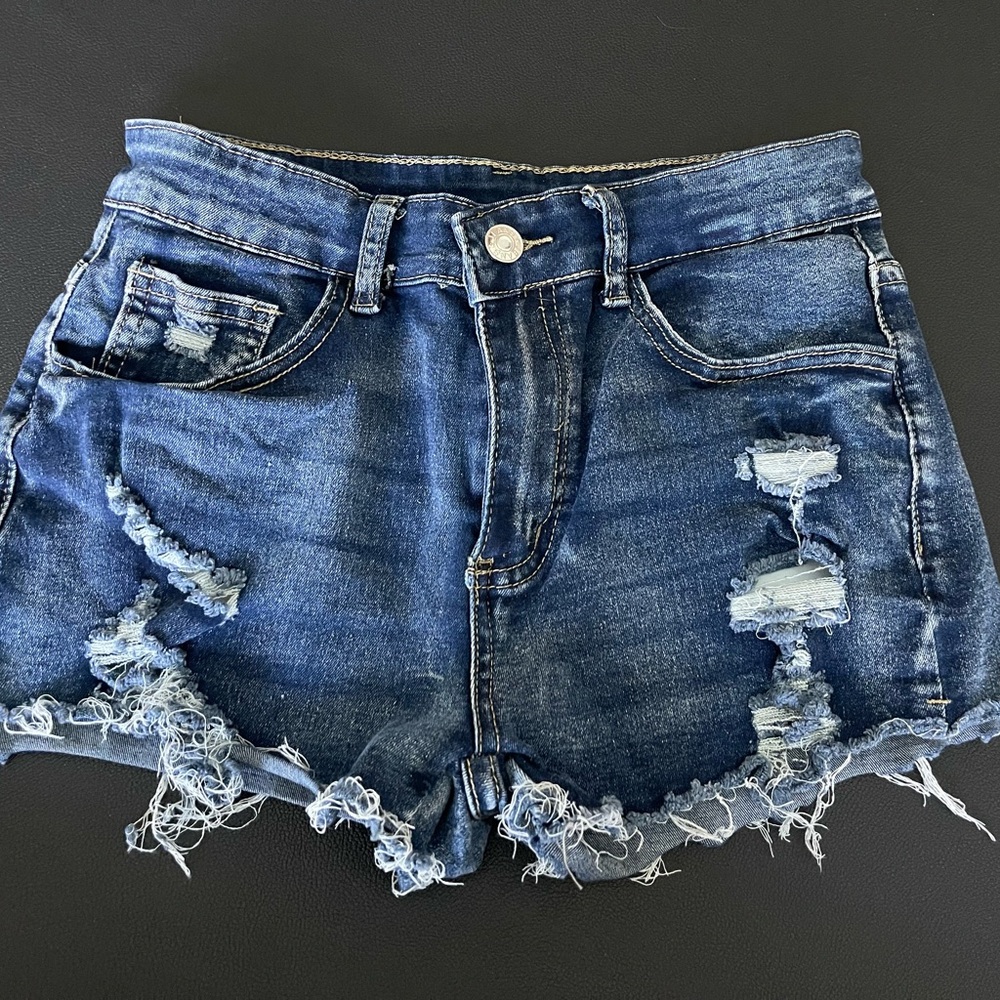SHEIN ripped Jean shorts